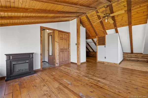 $2,000 | 30 Hungerford Road, East Haddam, CT 06423