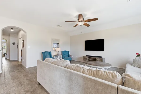 $2,099 | 157 Fire Wheel Pass, Liberty Hill, TX 78642