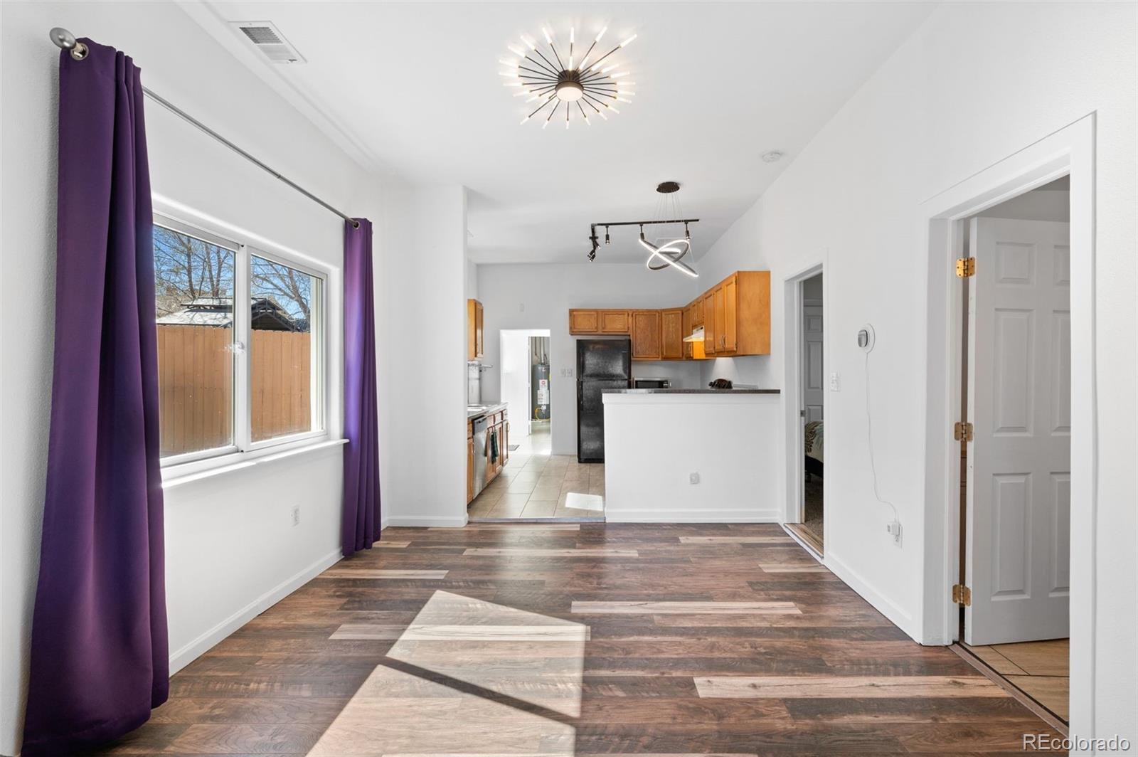 4445 Cherokee Street Denver, CO 80216 - Photo 10 of 38