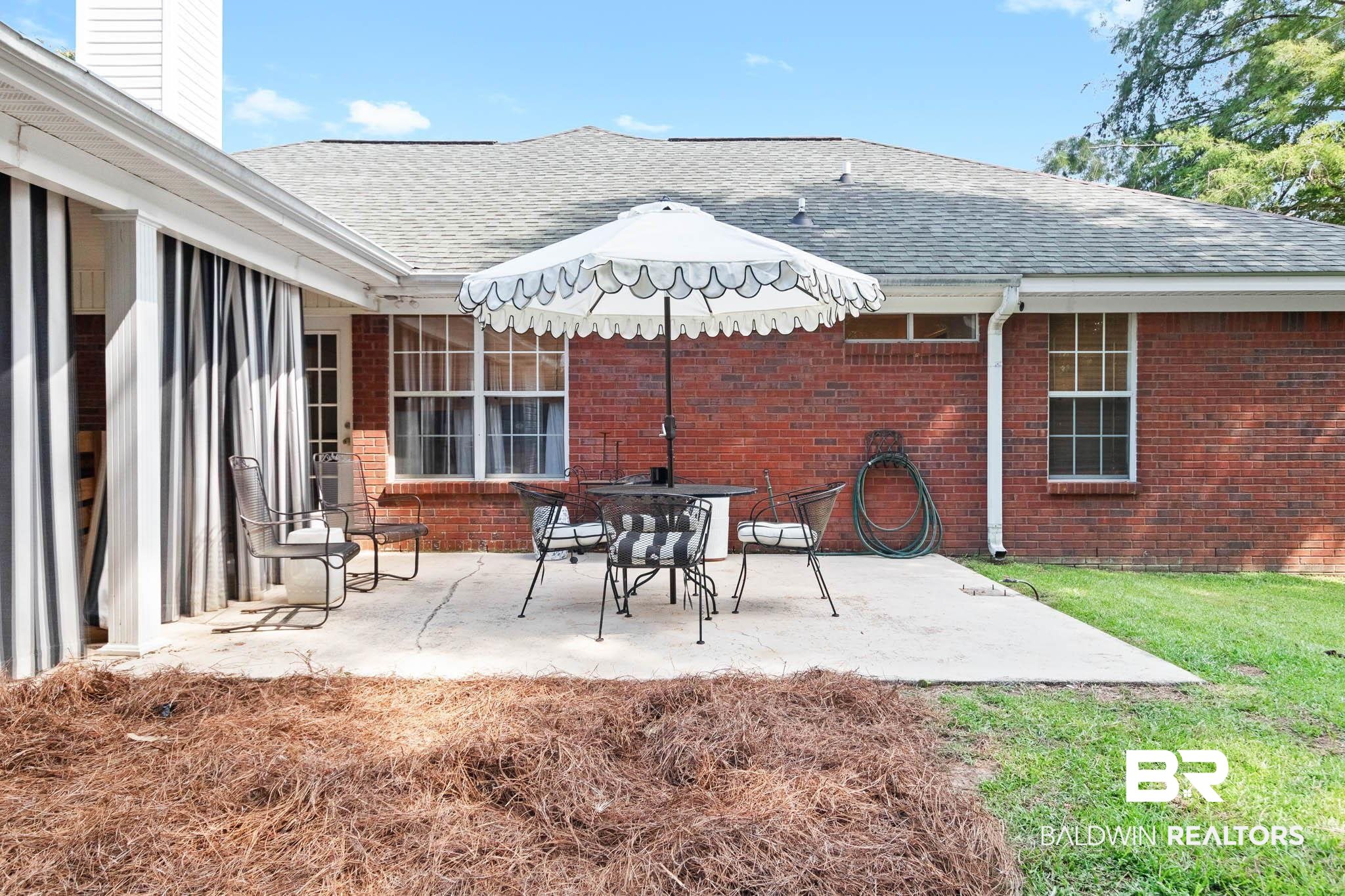 20685 Lowry Drive Fairhope, AL 36532 - Photo 44 of 48 View of patio / terrace