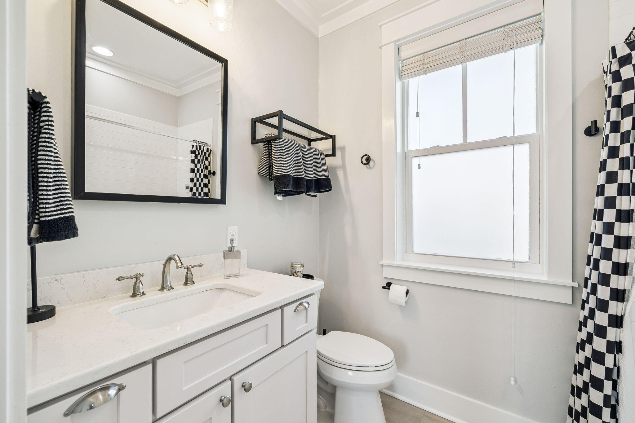 113 Nickajack North Santa Rosa Beach, FL 32459 - Photo 37 of 87 a bathroom with a sink and a mirror