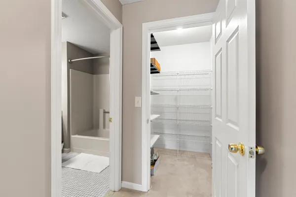 $289,900 | 2 Timberwood Drive, Unit 306, Goffstown, NH 03045