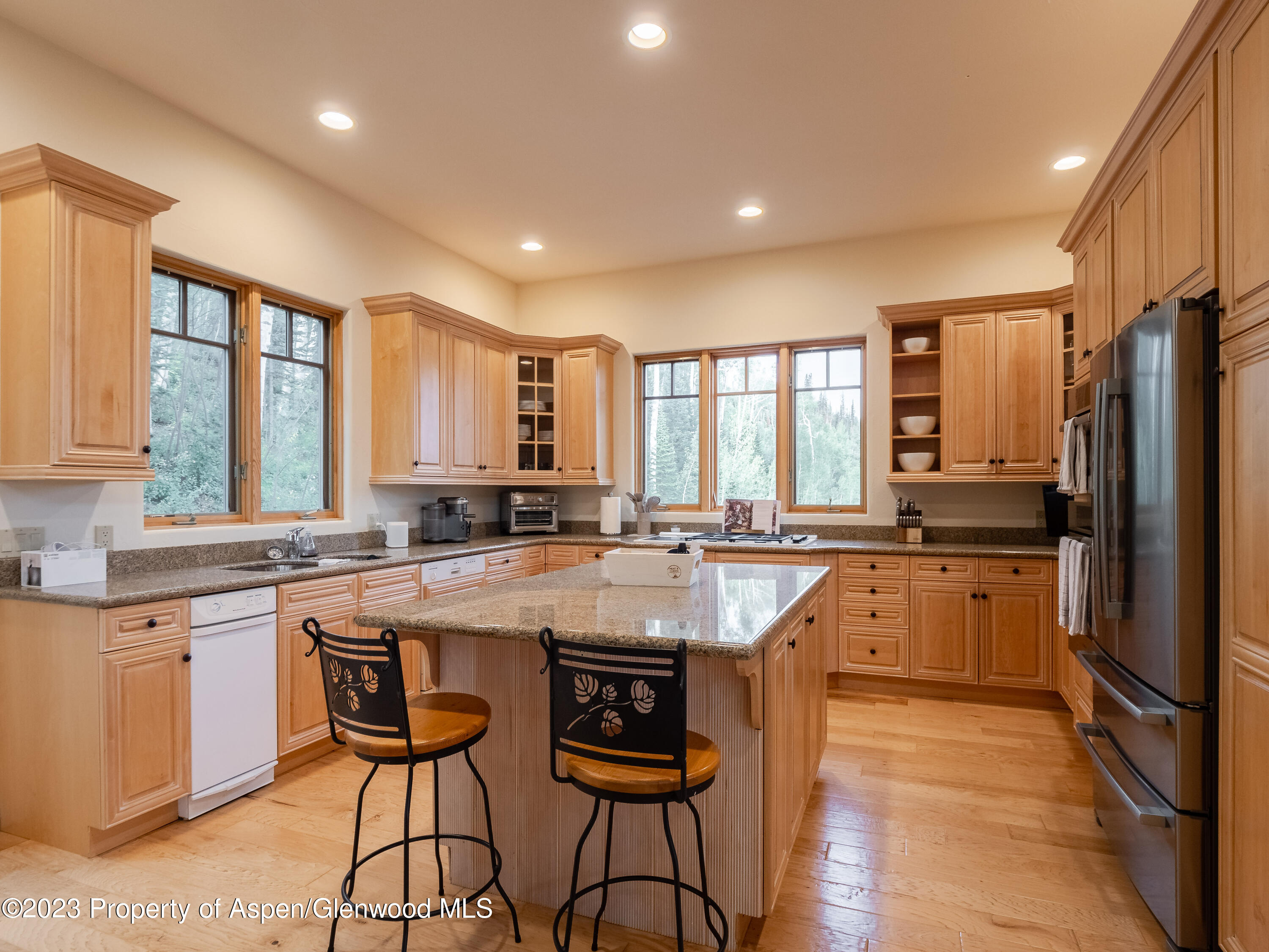 40 Maple Ridge Lane Snowmass Village, CO 81615 - Photo 14 of 45 40 Maple Ridge Lane