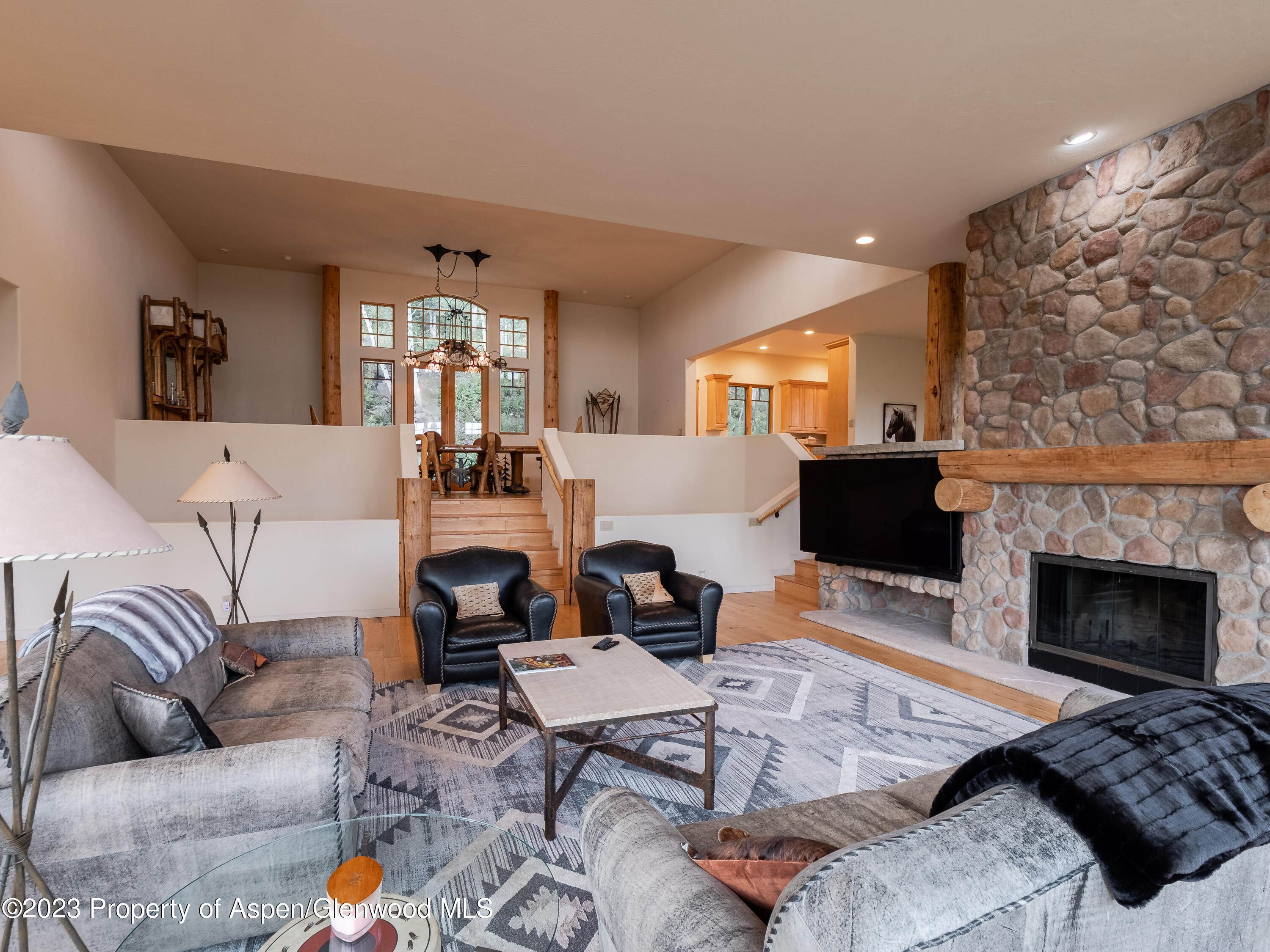 40 Maple Ridge Lane Snowmass Village, CO 81615 - Photo 10 of 45 40 Maple Ridge Lane