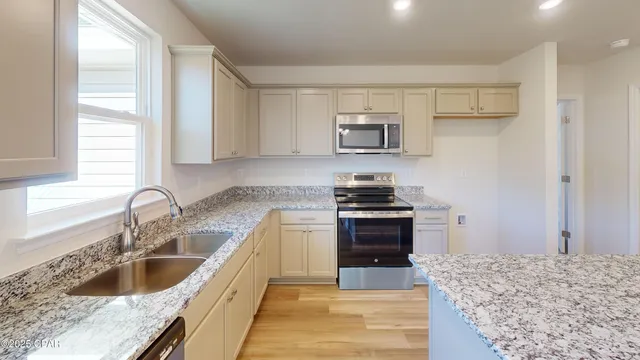 $303,900 | 3888 Bricknell Avenue, Chipley, FL 32428