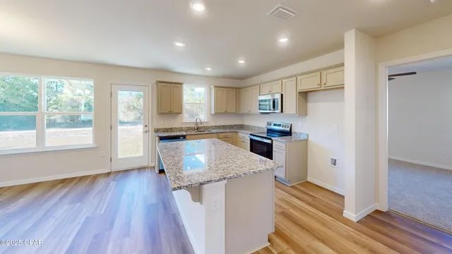 $303,900 | 3888 Bricknell Avenue, Chipley, FL 32428