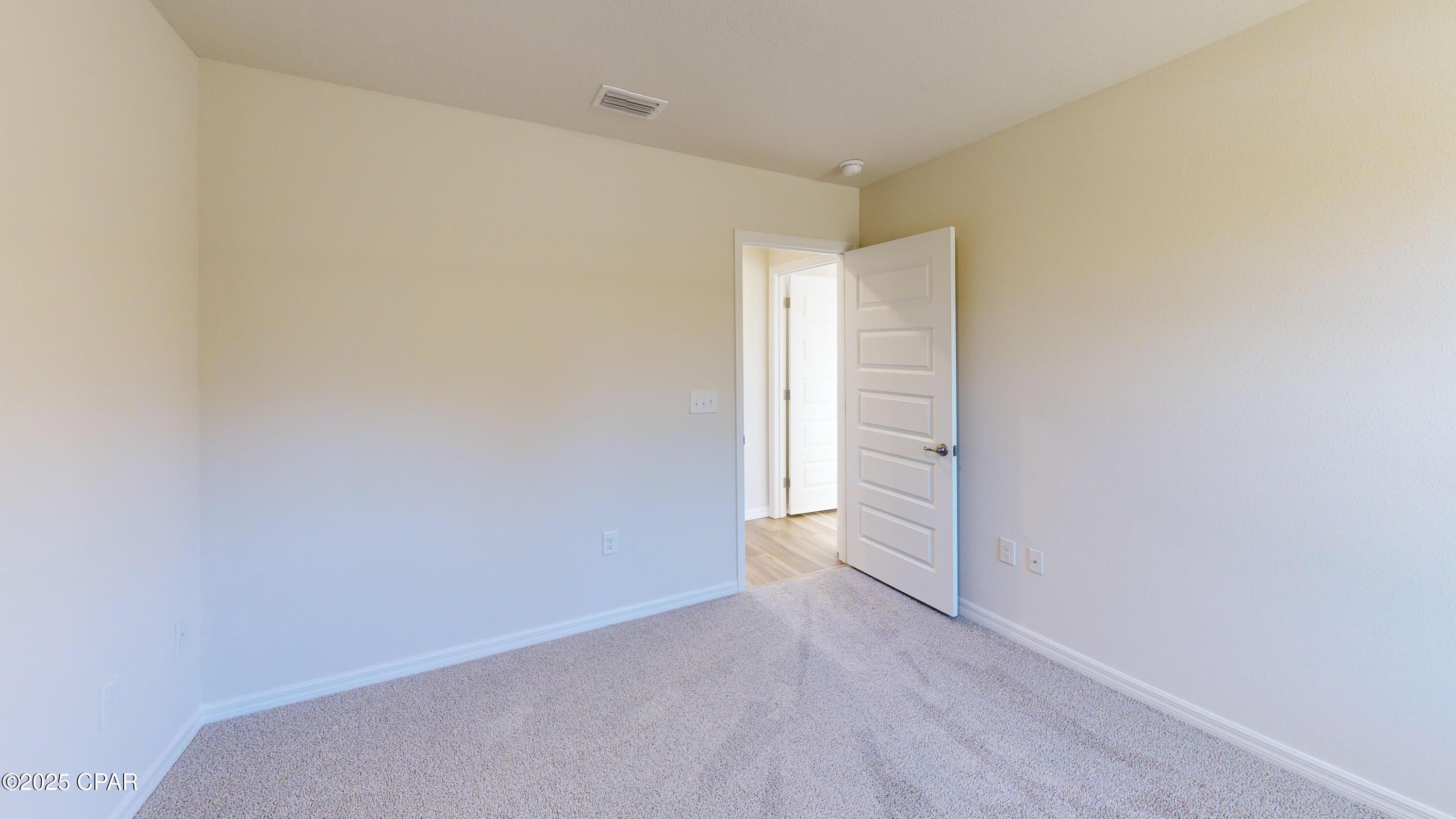 3888 Bricknell Avenue Chipley, FL 32428 - Photo 8 of 19