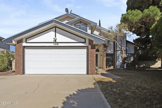 a view of a house with a outdoor space