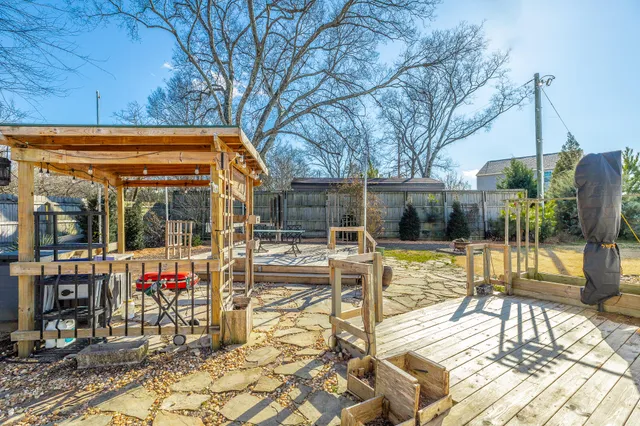 $300,000 | 39 Dragoon Court, Rossville, GA 30741