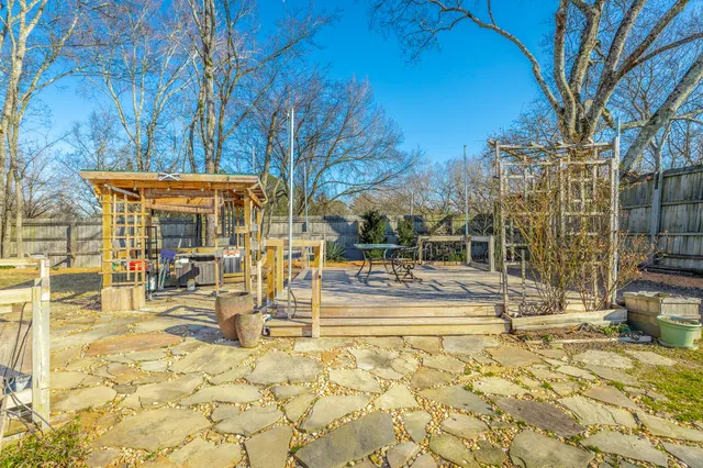 $300,000 | 39 Dragoon Court, Rossville, GA 30741