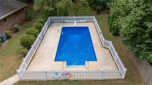 $480,000 | 6901 Wooden Rail Lane, Summerfield, NC 27358