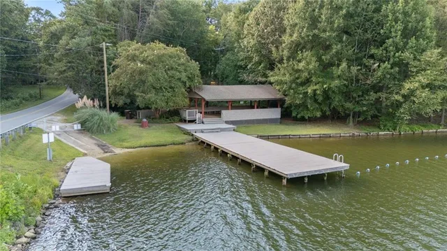 $480,000 | 6901 Wooden Rail Lane, Summerfield, NC 27358