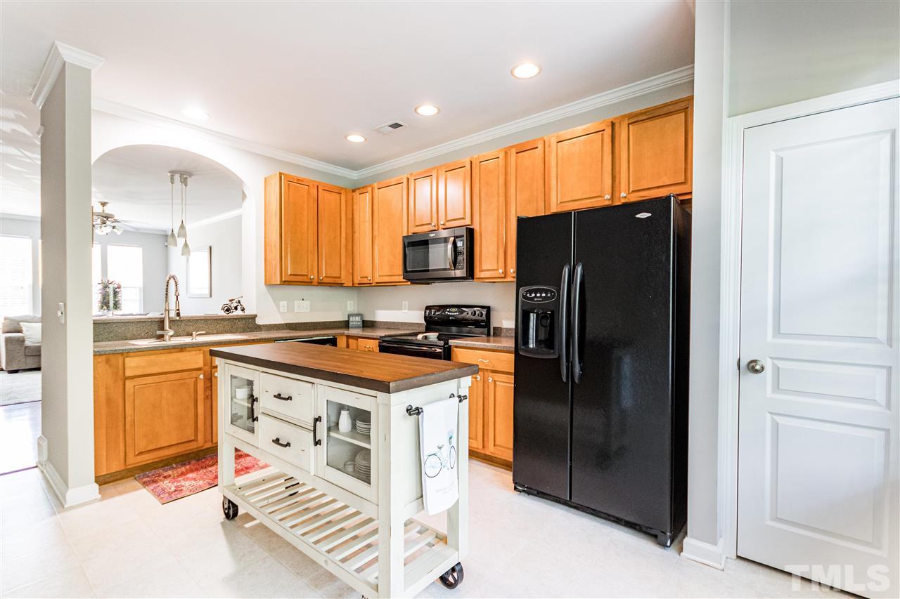 7719 Winners Edge Street Raleigh, NC 27617 - Photo 5 of 13