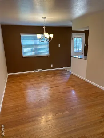 $2,100 | 436 Lindy Boulevard, Ballwin, MO 63021