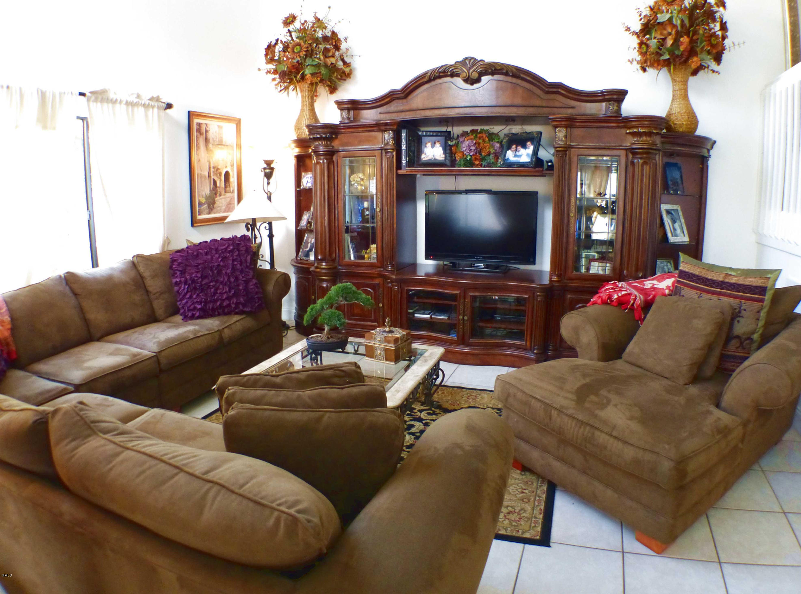 21700 Wessex Way Boca Raton, FL 33486 - Photo 12 of 25 12 - 21700 Wessex Way - Living 2