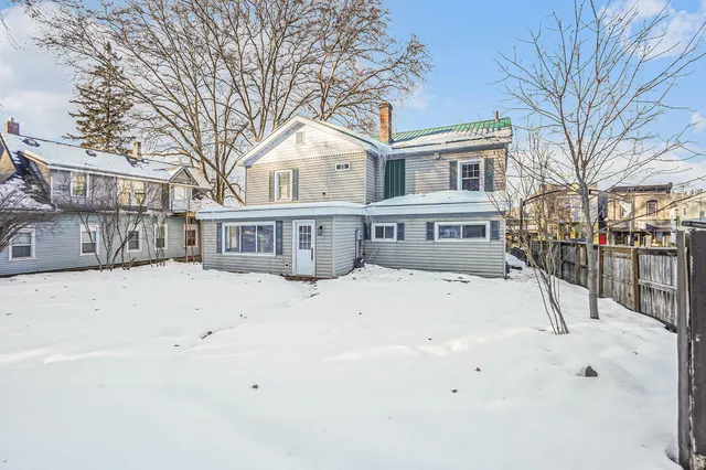 $290,000 | 86 State Road, Newaygo, MI 49337