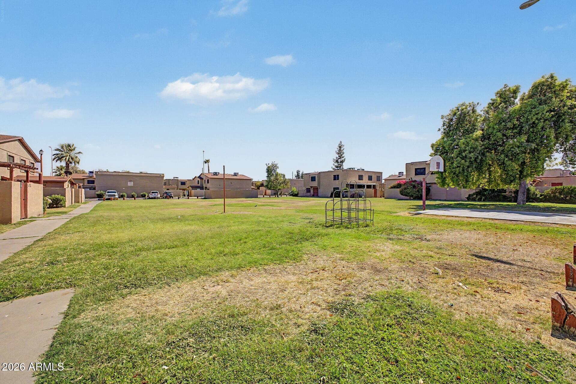 4107 West Wonderview Road Phoenix, AZ 85019 - Photo 34 of 37