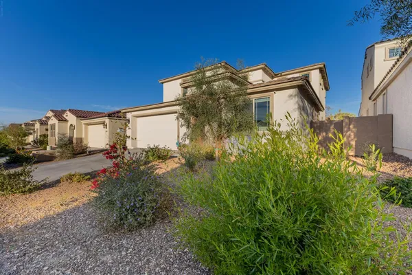 $2,700 | 6759 North 128th Avenue, Glendale, AZ 85307