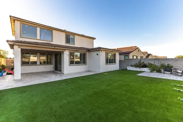 $2,700 | 6759 North 128th Avenue, Glendale, AZ 85307
