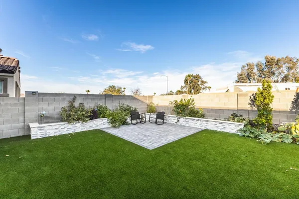 $2,700 | 6759 North 128th Avenue, Glendale, AZ 85307