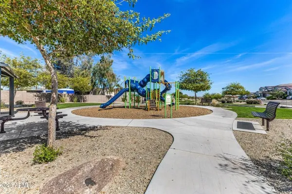 $2,700 | 6759 North 128th Avenue, Glendale, AZ 85307