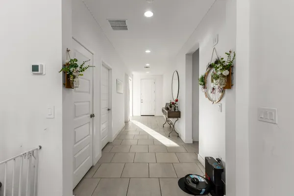 $2,700 | 6759 North 128th Avenue, Glendale, AZ 85307