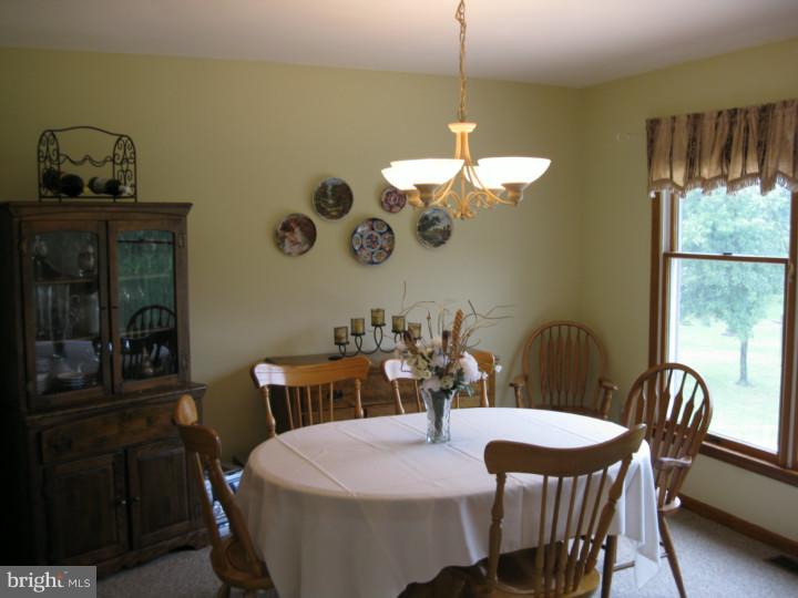 146 Henry Road Barto, PA 19504 - Photo 6 of 25 Gallery Image 6