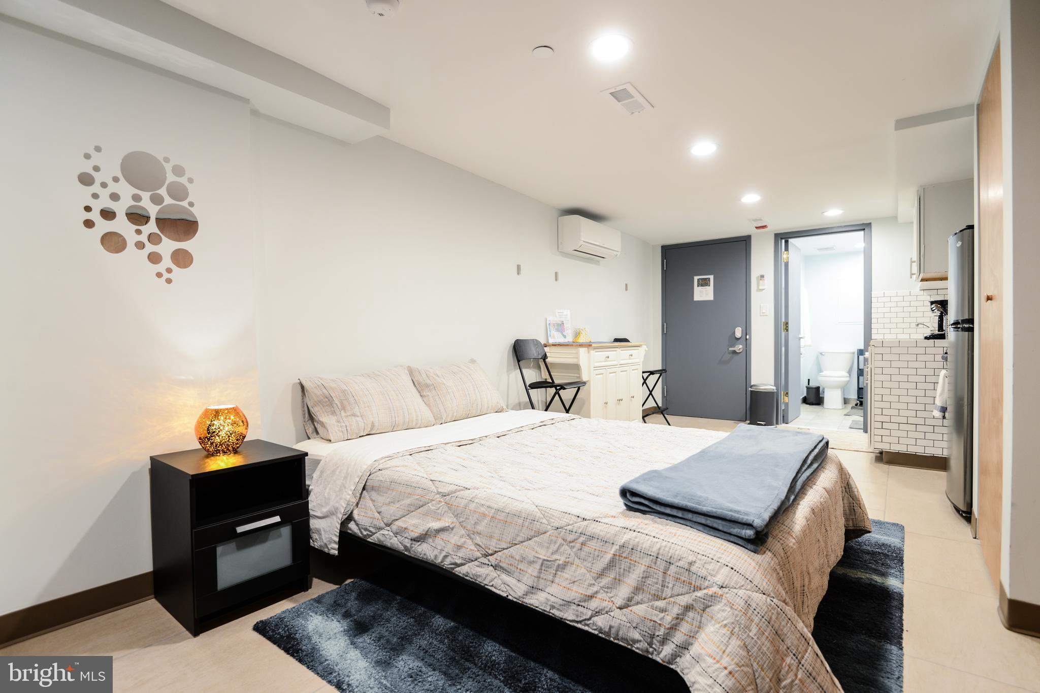 2016 Locust Street, Unit LL Philadelphia, PA 19103 - Photo 2 of 8