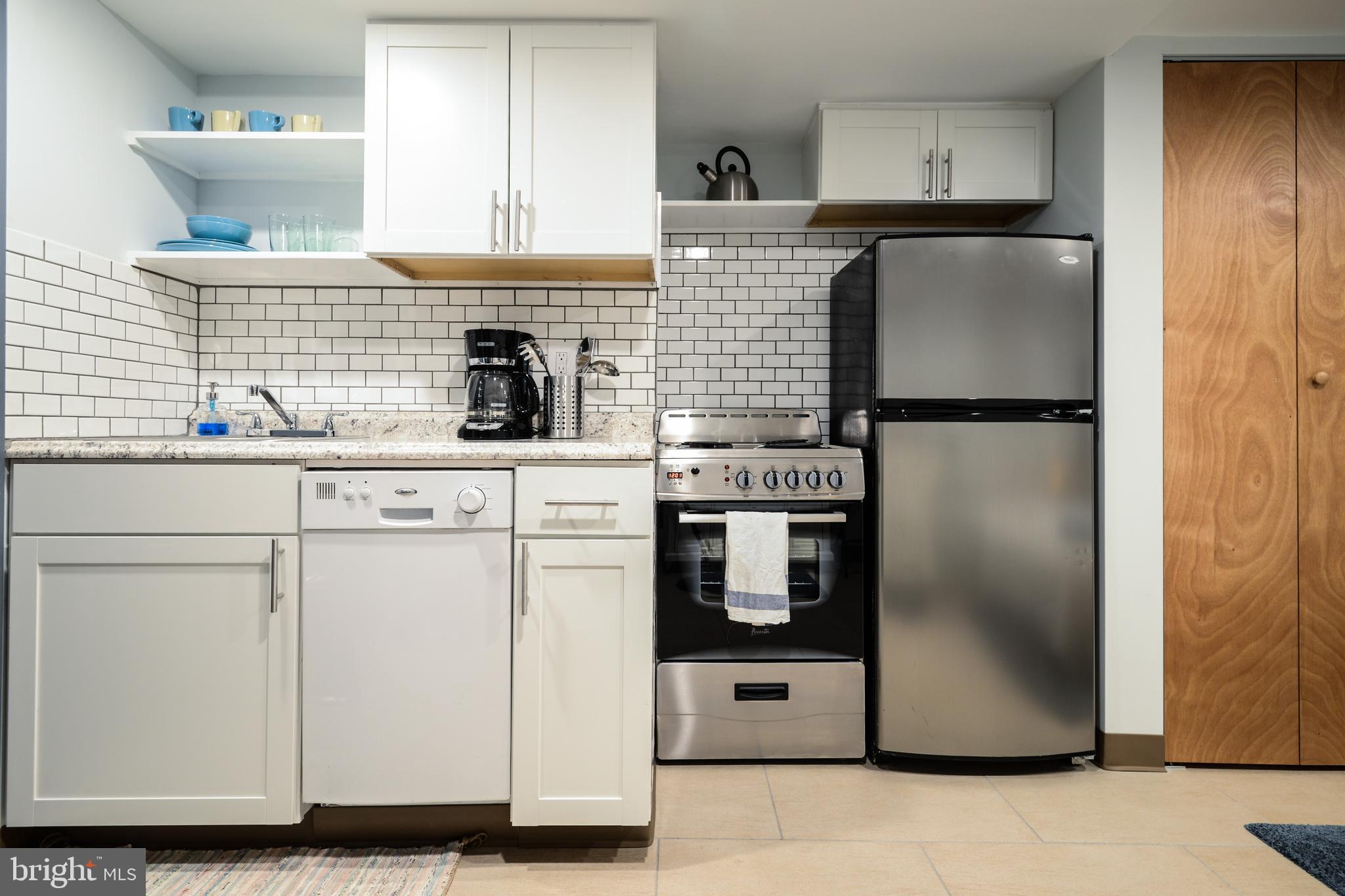 2016 Locust Street, Unit LL Philadelphia, PA 19103 - Photo 4 of 8