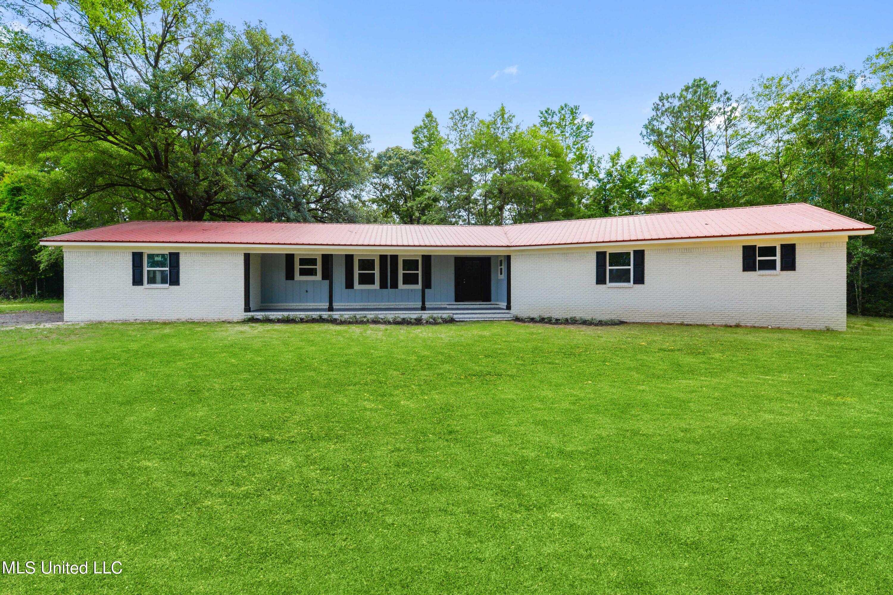 116 James Day Road Lucedale, MS 39452 - Photo 2 of 27 001 (6)
