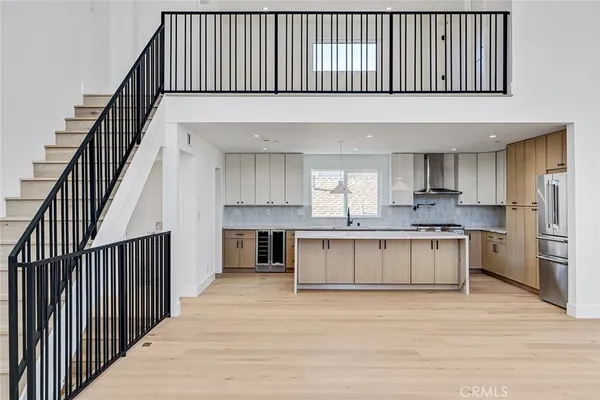 $2,050,000 | 2007 Blossom Lane, Redondo Beach, CA 90278