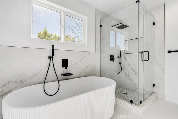 $2,050,000 | 2007 Blossom Lane, Redondo Beach, CA 90278