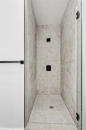 $2,050,000 | 2007 Blossom Lane, Redondo Beach, CA 90278