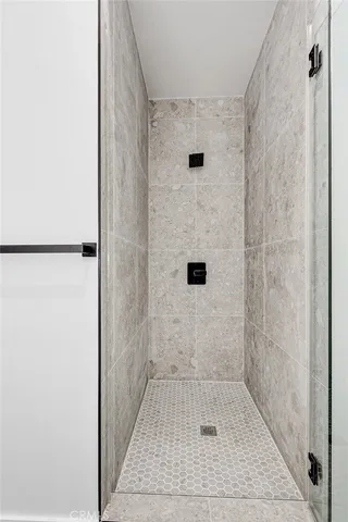 $2,050,000 | 2007 Blossom Lane, Redondo Beach, CA 90278