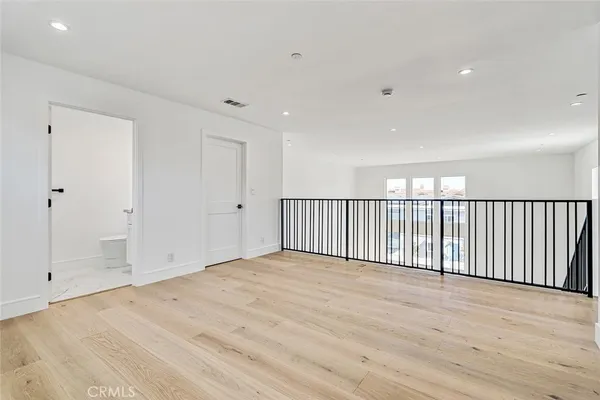 $2,050,000 | 2007 Blossom Lane, Redondo Beach, CA 90278