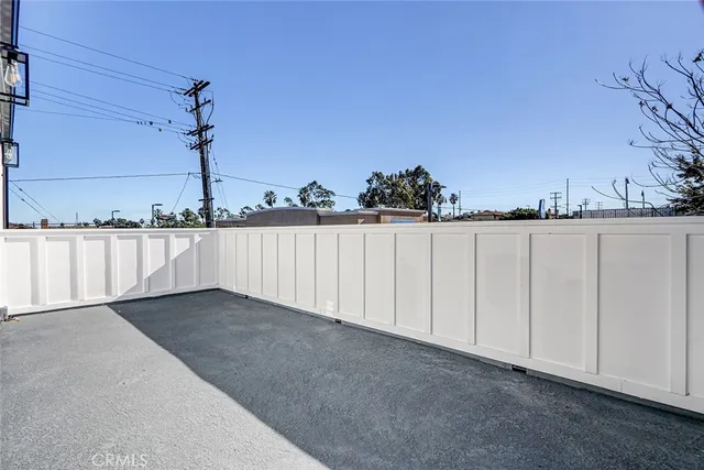 $2,050,000 | 2007 Blossom Lane, Redondo Beach, CA 90278