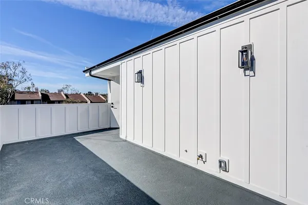 $2,050,000 | 2007 Blossom Lane, Redondo Beach, CA 90278