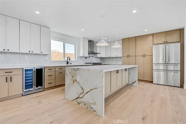 $2,050,000 | 2007 Blossom Lane, Redondo Beach, CA 90278