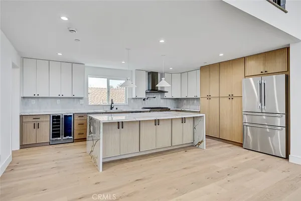 $2,050,000 | 2007 Blossom Lane, Redondo Beach, CA 90278