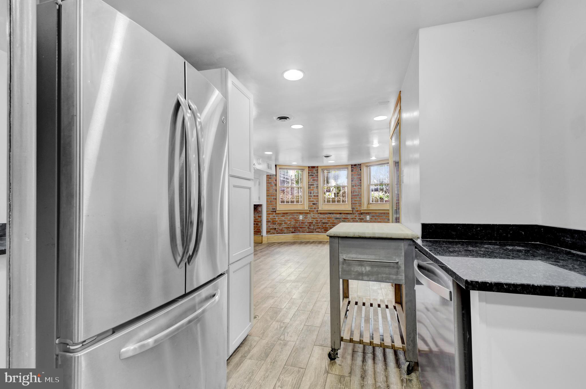 1118 Girard Street Northwest, Unit B Washington, DC 20009 - Photo 14 of 20