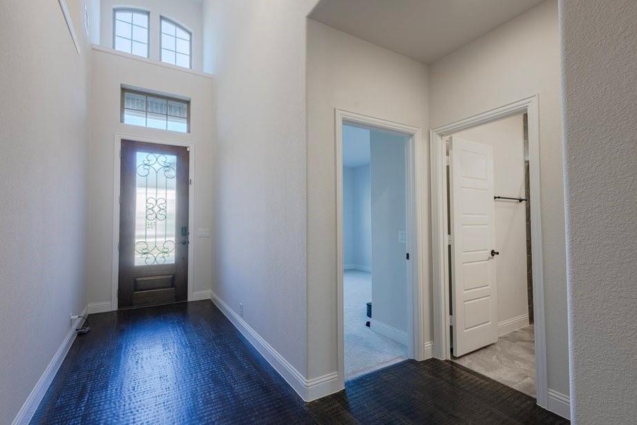 14561 Elion Court Pilot Point, TX 76258 - Photo 29 of 36 Foyer with baseboards