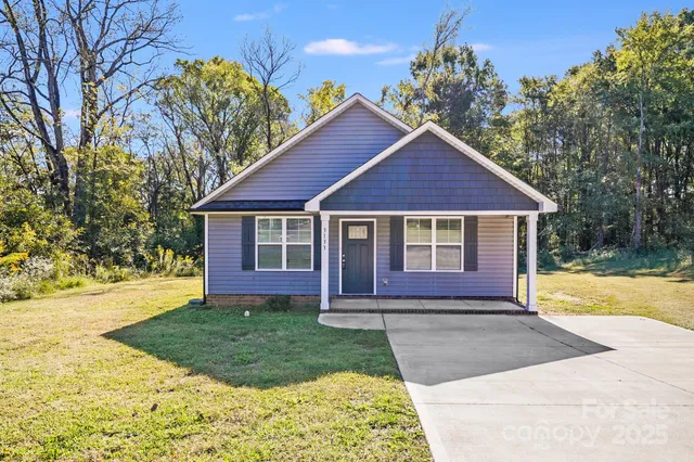 $290,700 | 3133 Roberta Road, Concord, NC 28027