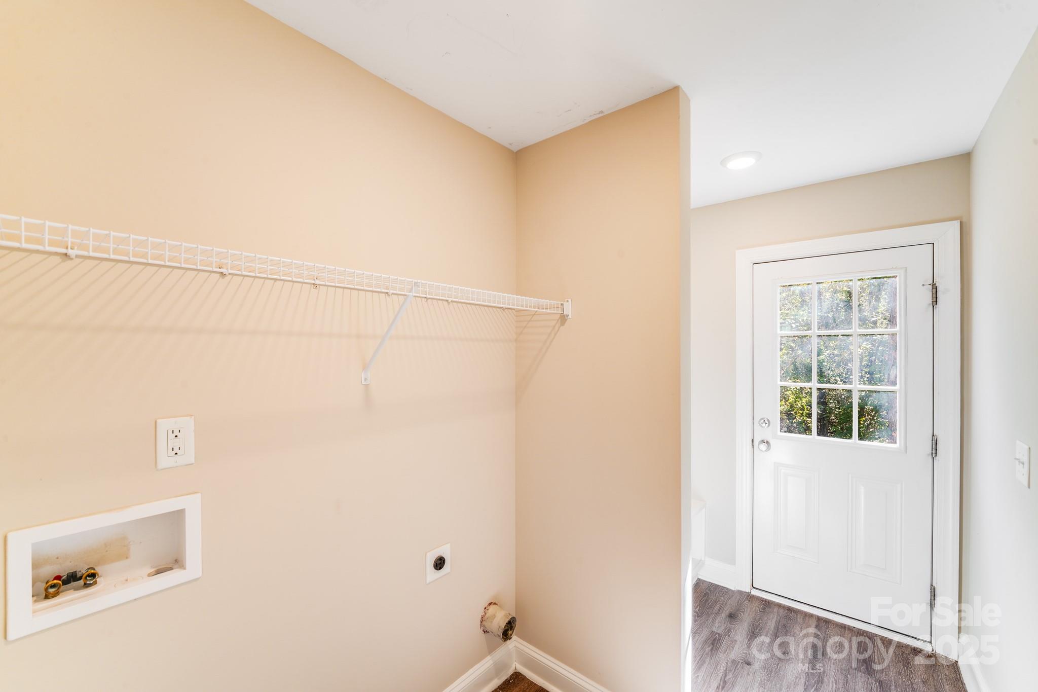 3133 Roberta Road Concord, NC 28027 - Photo 13 of 22 a view of a small space