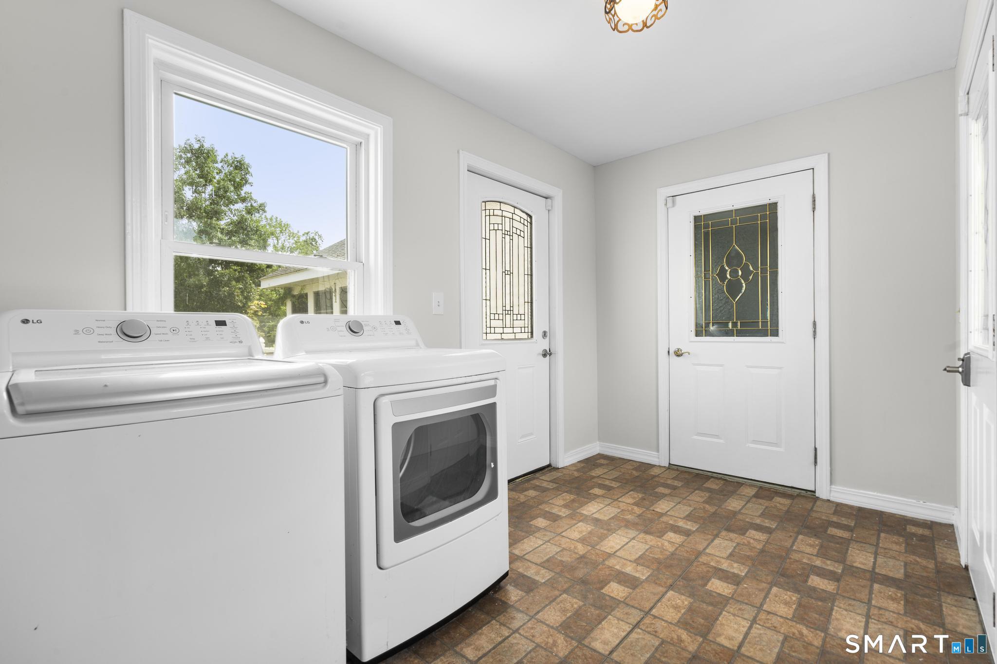 55 Glebas Road Plainfield, CT 06374 - Photo 13 of 39 Gallery Image 13