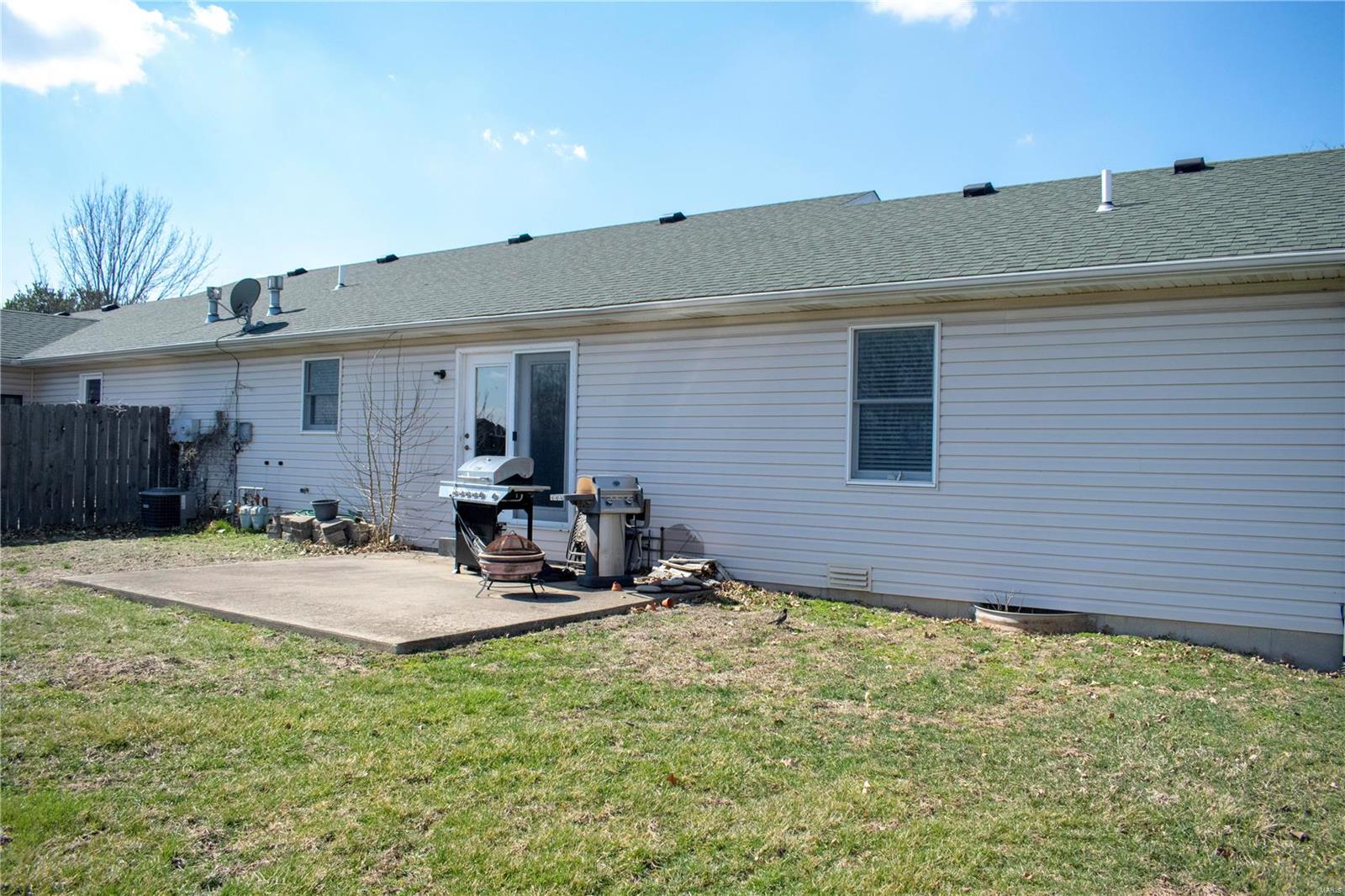 702 Mahala Drive Waterloo, IL 62298 - Photo 14 of 16 Gallery Image 14