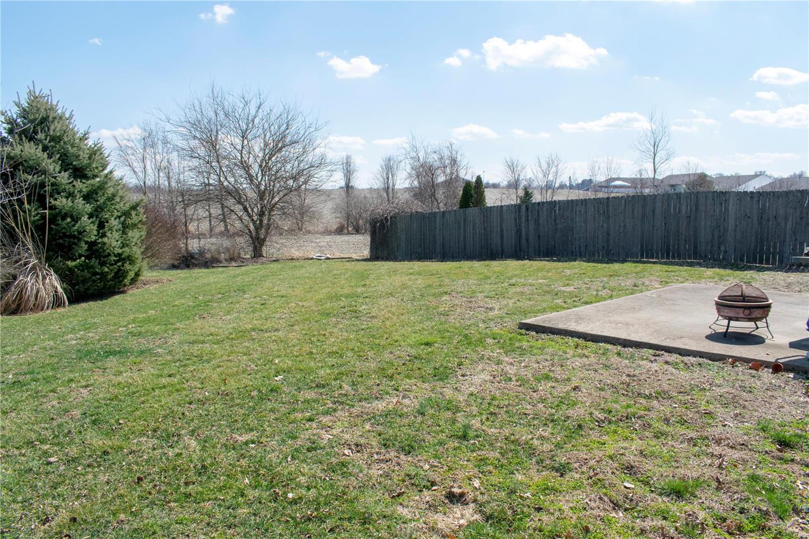 702 Mahala Drive Waterloo, IL 62298 - Photo 16 of 16 Gallery Image 16