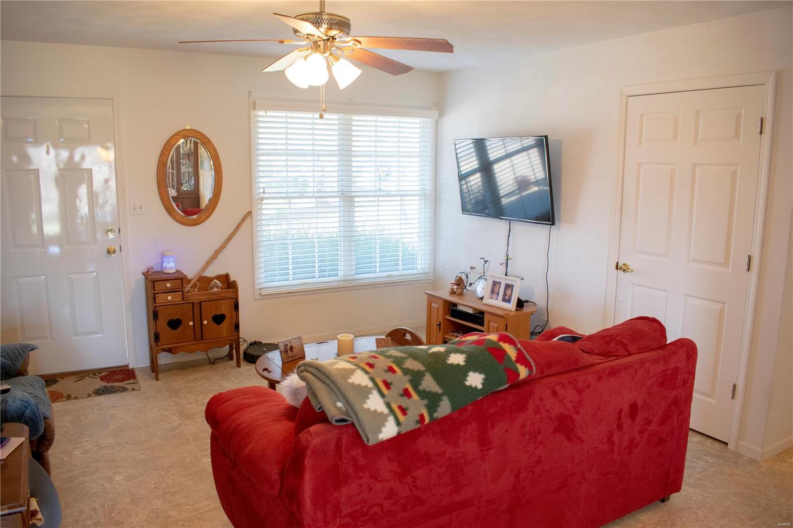 702 Mahala Drive Waterloo, IL 62298 - Photo 4 of 16 Gallery Image 4