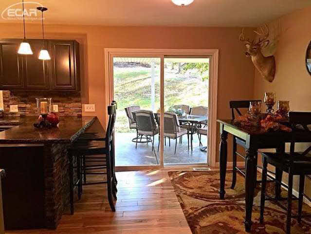 10520 Rustic Rdg Lane Fenton, MI 48430 - Photo 6 of 23 20451064-5.JPG