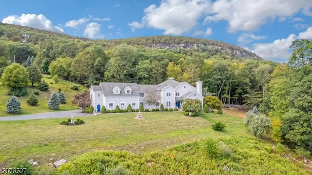 $1,400,000 | 6 Mountain Terrace, Blairstown, NJ 07832