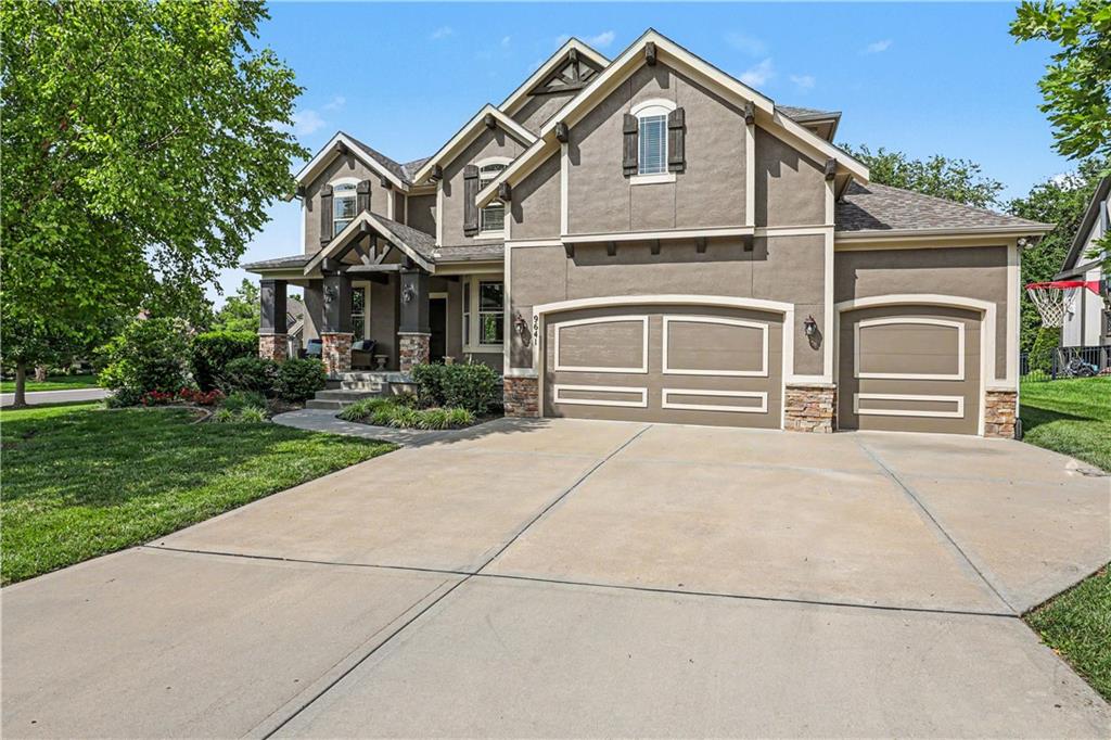 9641 Inspiration Street Lenexa, KS 66227 - Photo 2 of 16